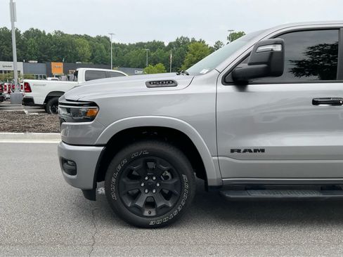 Used 2025 RAM 1500 Big Horn AWD/4WD image 12