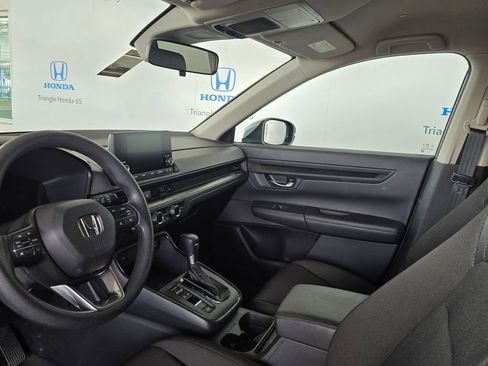 Used 2025 Honda CR-V LX image 21