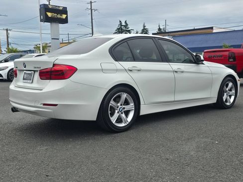 Used 2013 BMW 328i xDrive Sedan AWD/4WD image 6