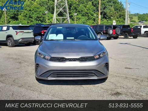 Used 2023 Kia Forte LXS FWD image 8