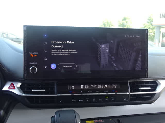 Certified 2025 Toyota Sienna XLE w/ XLE Plus Package FWD image 26