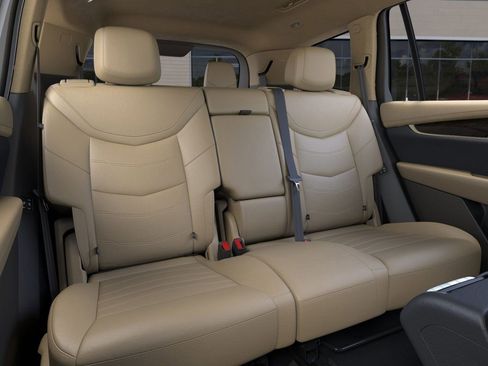 New 2025 Cadillac XT6 Sport w/ Platinum Package image 18