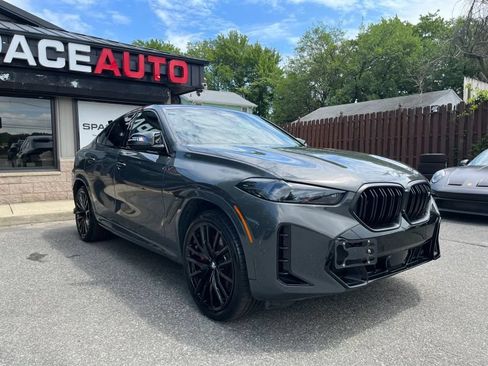 Used 2025 BMW X6 M60i AWD/4WD image 9