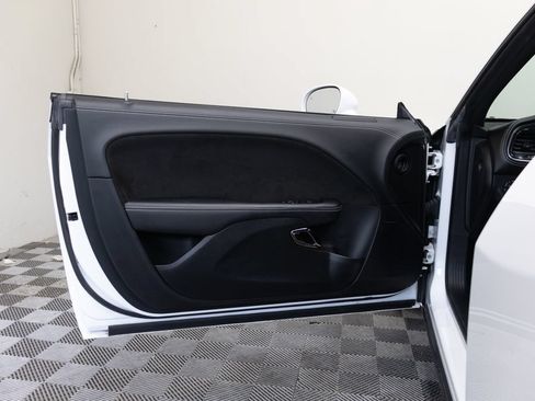 Used 2020 Dodge Challenger SRT Hellcat Redeye RWD image 16