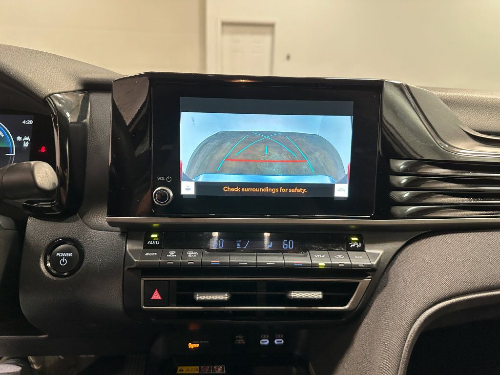 Used 2025 Toyota Camry LE FWD image 70