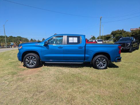 Used 2024 Chevrolet Silverado 1500 RST w/ Z71 Off-Road Package image 7