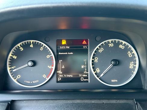 Used 2016 Land Rover LR4 HSE image 27