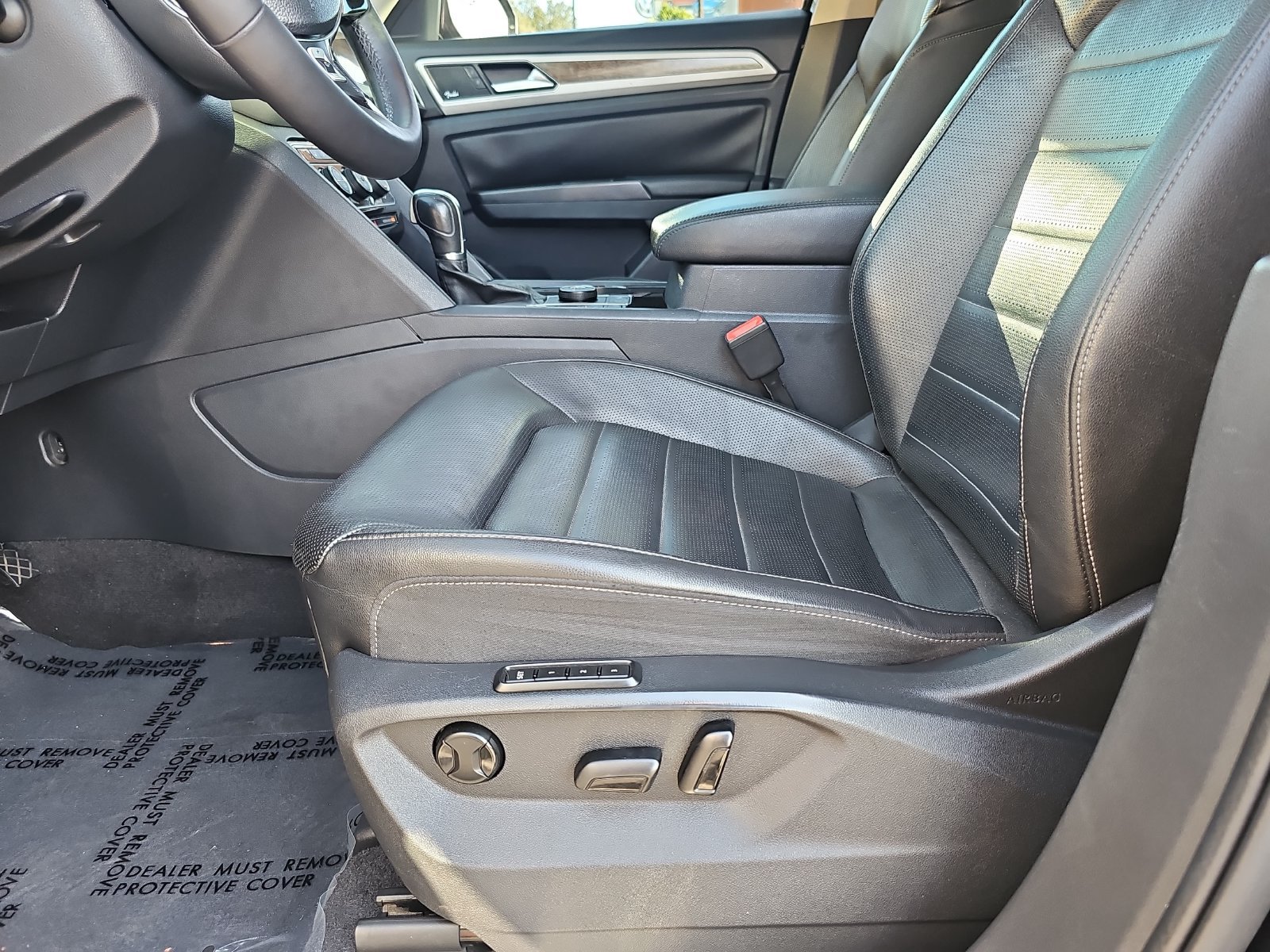 Used 2019 Volkswagen Atlas SEL Premium AWD/4WD image 32