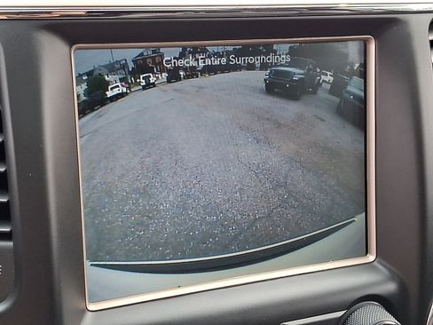 Used 2015 Jeep Grand Cherokee Limited AWD/4WD image 21