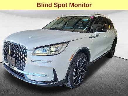 Used 2024 Lincoln Corsair Reserve w/ Rear Removable Package Tray FWD image 5