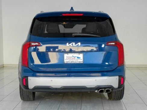 Used 2023 Kia Telluride S w/ S Sunroof Package FWD image 7