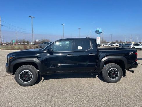 New 2026 Toyota Tacoma TRD Off-Road image 4