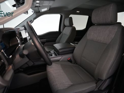 Used 2023 Ford F150 Lightning XLT AWD/4WD image 4