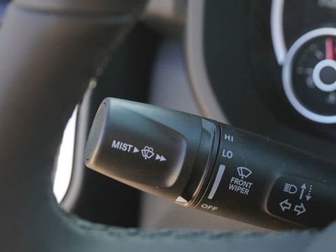 New 2026 RAM 1500 4x4 Crew Cab image 27