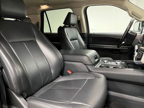Used 2024 Ford Expedition Max XLT AWD/4WD image 58