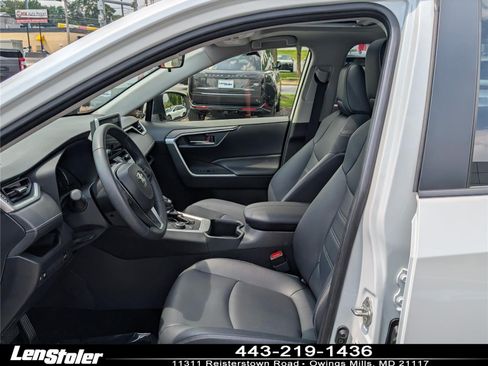 Used 2024 Toyota RAV4 XLE Premium AWD/4WD image 16