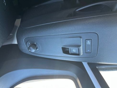 Used 2025 RAM ProMaster 3500 FWD image 22