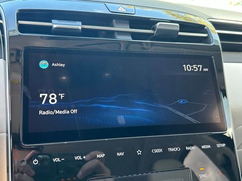 Used 2022 Hyundai Tucson Limited image 32