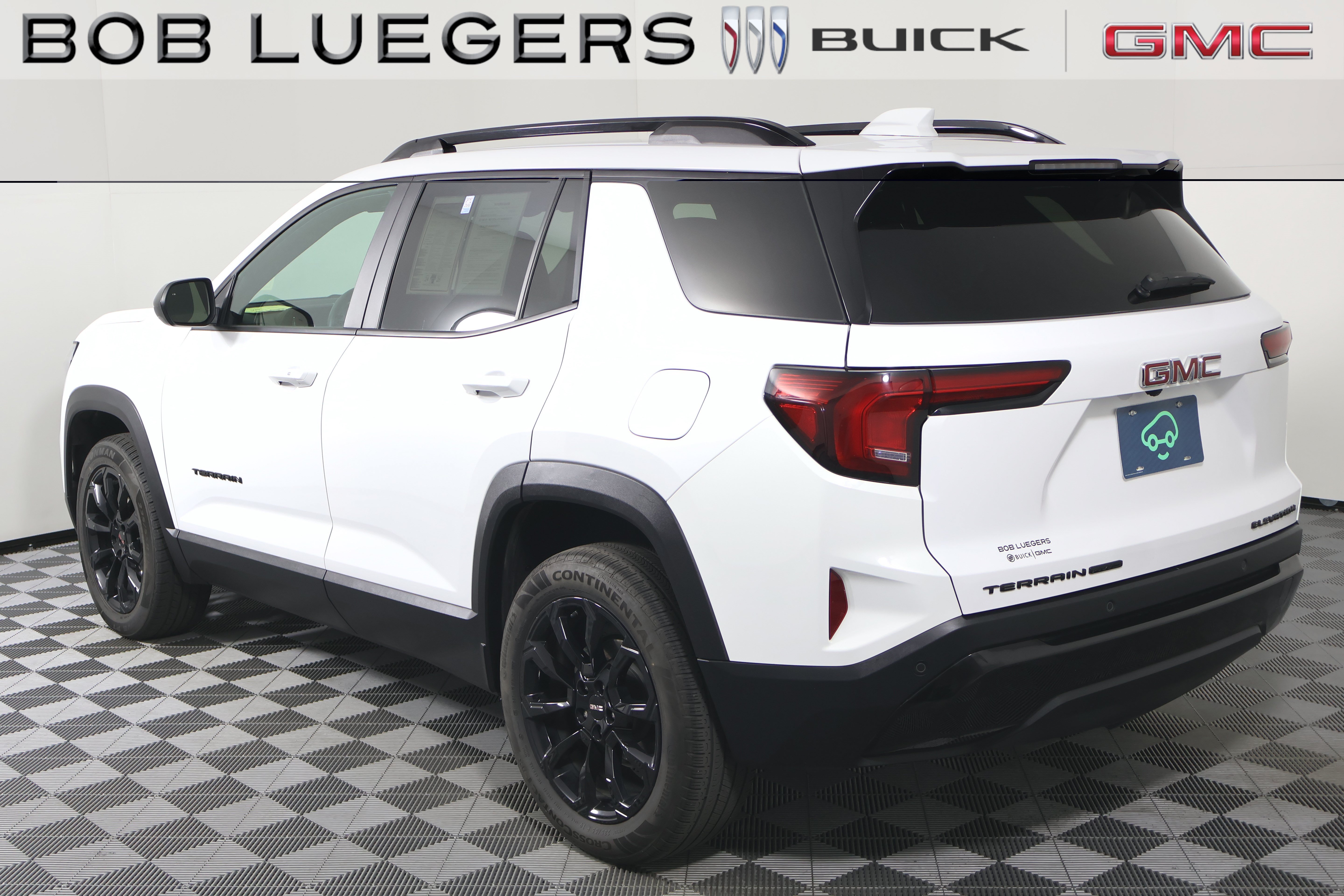 Certified 2026 GMC Terrain Elevation w/ Elevation Premium Package AWD/4WD image 4