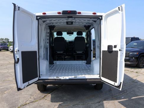 New 2026 RAM ProMaster 1500 w/ Convenience Group FWD image 11
