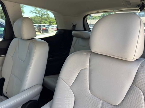 Certified 2022 Kia Telluride EX w/ EX Premium Package FWD image 29