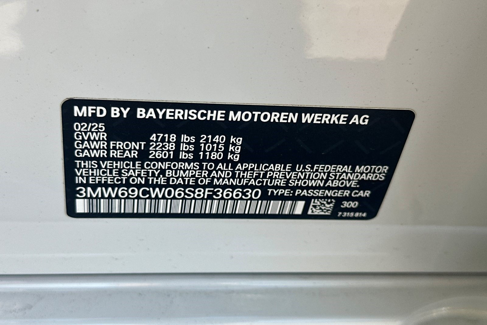 Used 2025 BMW 330i Sedan w/ Premium Package RWD image 40