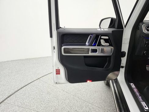 Used 2023 Mercedes-Benz G 550 image 37