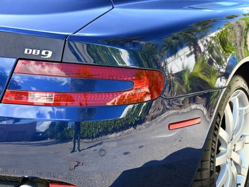 Used 2005 Aston Martin DB9 Coupe RWD image 12