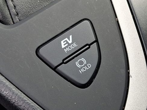 Certified 2024 Lexus UX 250h AWD w/ Premium Package image 25