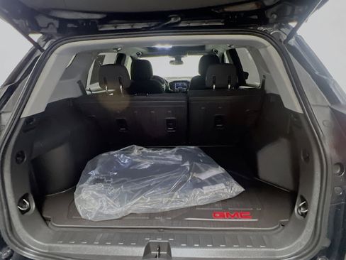 Used 2020 GMC Terrain SLE w/ Driver Convenience Package image 34