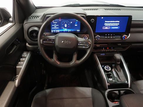 Certified 2024 Chevrolet Colorado Trail Boss w/ Advanced Trailering Package image 12