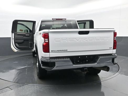 Used 2024 Buick Encore GX Sport Touring image 20