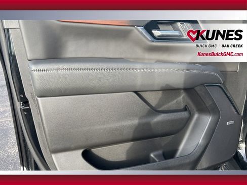 New 2026 GMC Yukon XL Denali image 15