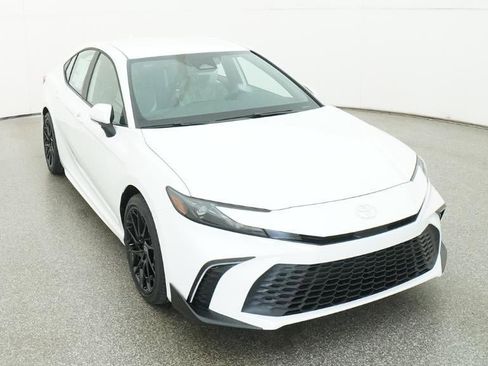 New 2026 Toyota Camry SE FWD image 14