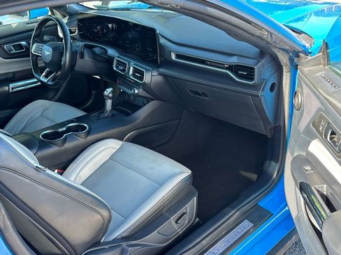 Used 2024 Ford Mustang Premium image 22