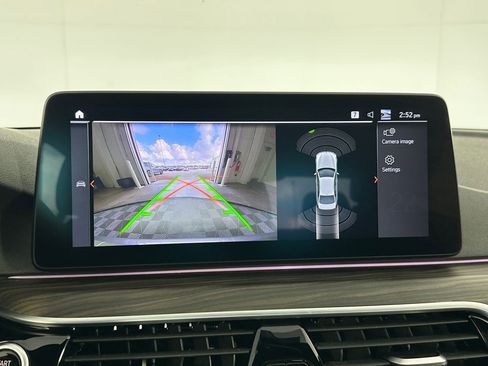 Used 2023 BMW 530i xDrive w/ M Sport Package image 25