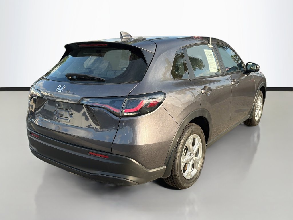 Certified 2025 Honda HR-V LX image 7