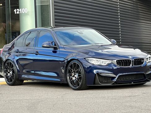 Used 2018 BMW M3 Base image 10