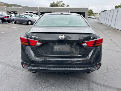 Used 2020 Nissan Altima 2.5 SL FWD image 3