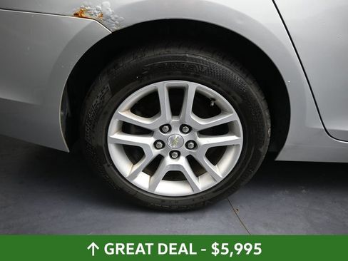 Used 2014 Chevrolet Malibu LT FWD image 16