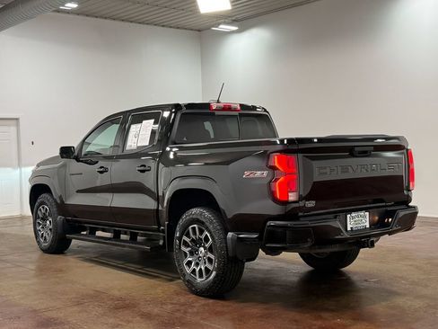 Used 2023 Chevrolet Colorado Z71 w/ Z71 Convenience Package 2 AWD/4WD image 5