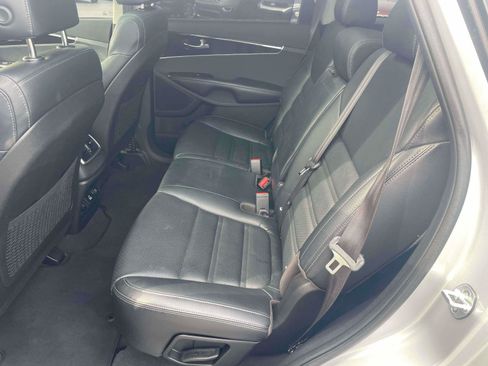 Used 2018 Kia Sorento EX w/ EX Advanced Touring Package AWD/4WD image 15