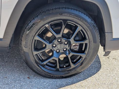 Used 2022 Jeep Compass Altitude image 9