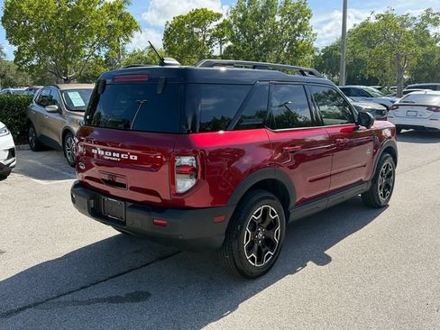 Used 2025 Ford Bronco Sport Outer Banks w/ Outer Banks Tech Package+ AWD/4WD image 8