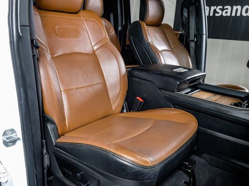 Used 2019 RAM 2500 Limited image 30