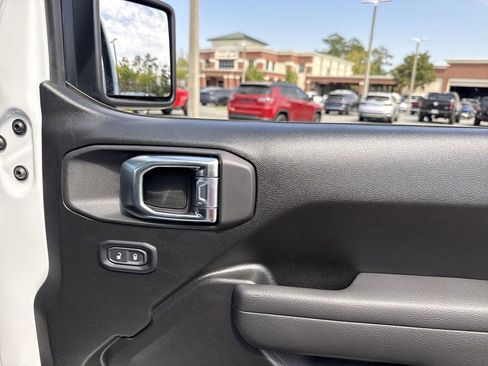 New 2026 Jeep Gladiator Sport image 26