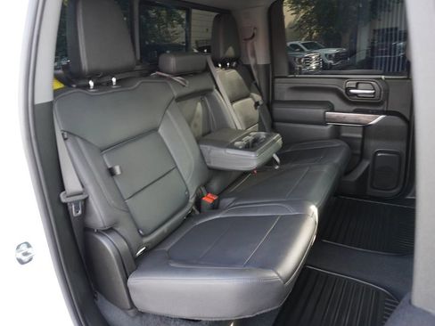 Certified 2023 Chevrolet Silverado 3500 LTZ w/ LTZ Convenience Package image 10