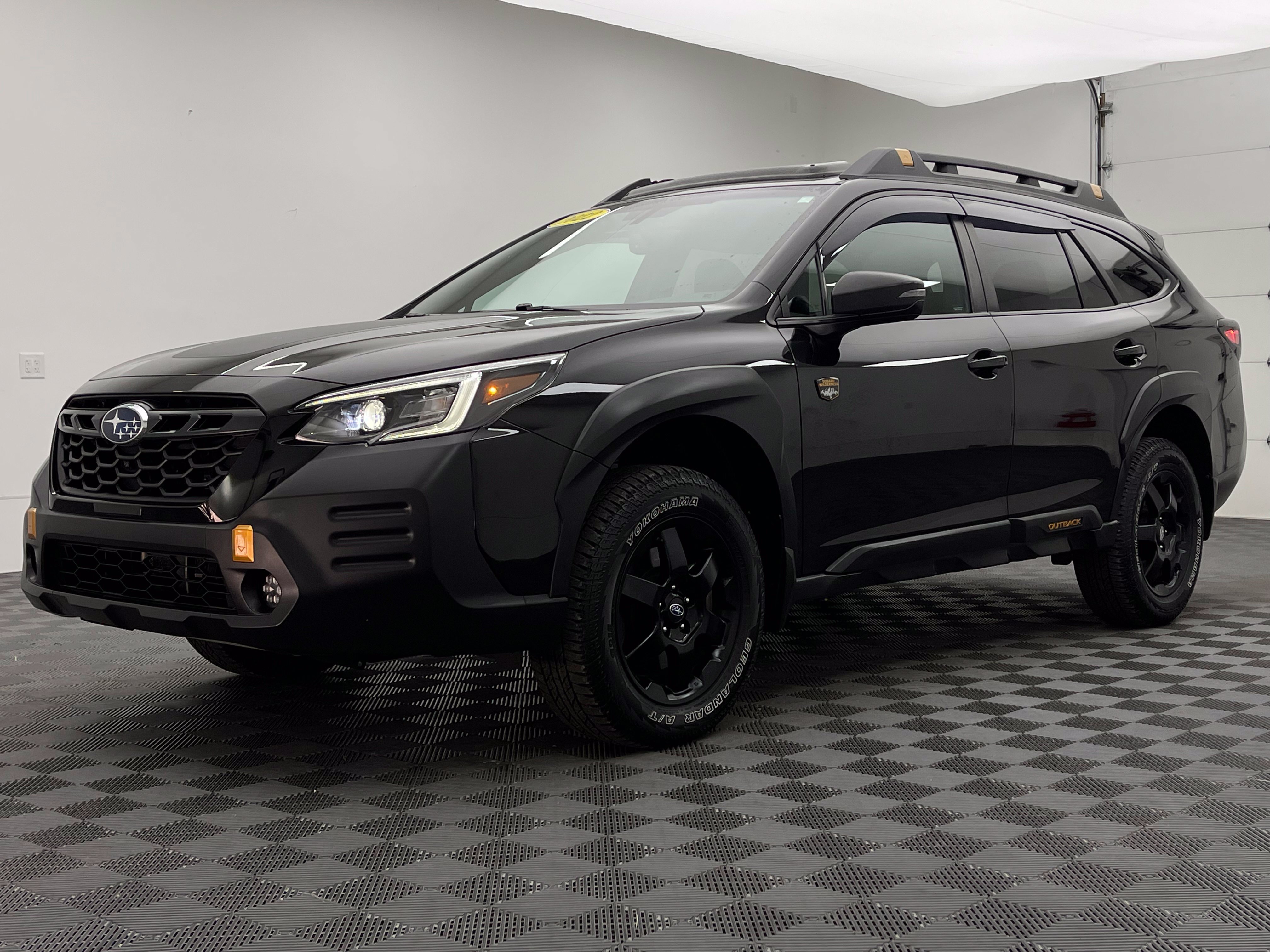 Used 2022 Subaru Outback Wilderness w/ Wilderness Package AWD/4WD image 2