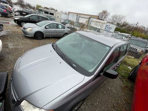 Used 2013 Dodge Grand Caravan FWD image 7
