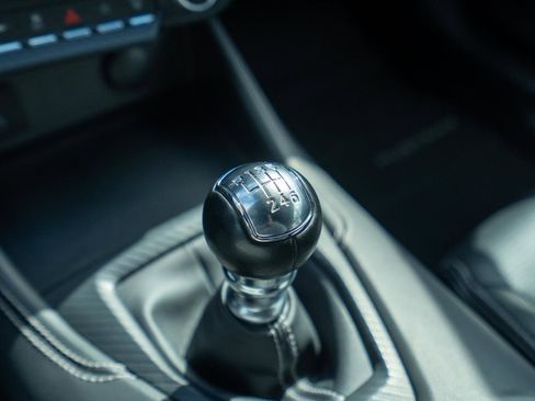 Used 2025 Ford Mustang GT Premium RWD image 35